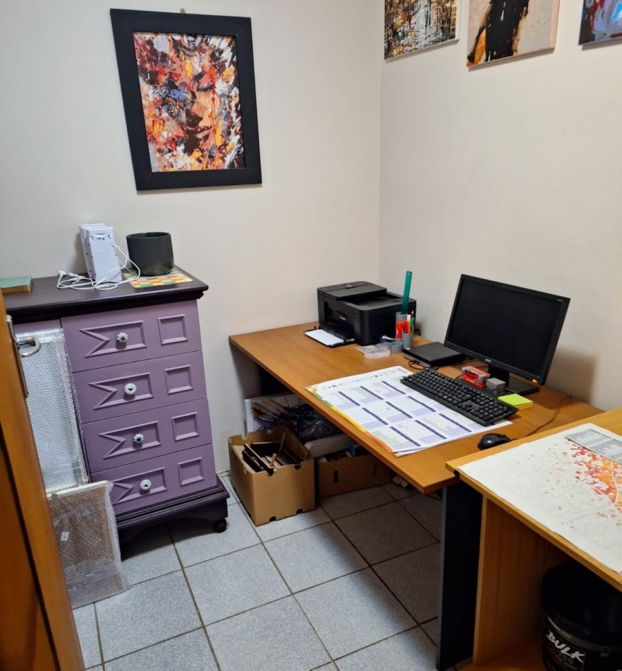 3 Bedroom Property for Sale in Porterville Western Cape